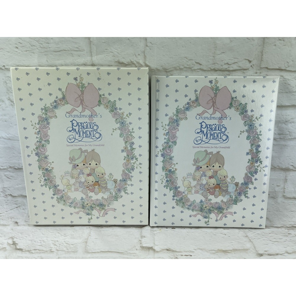 VTG Grandmothers PRECIOUS MOMENTS Special Memories My Grandchild Book in Box